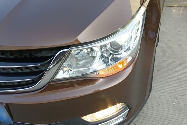 Used Baojun 730 2016 1.8L iAMT Luxury Model 7 Seats