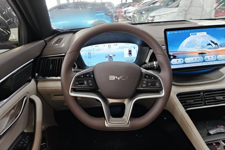 Used BYD Song PLUS New Energy 2025 DM-i 112KM Prestige Model
