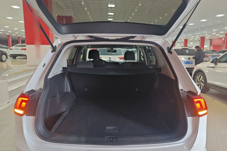 Used Volkswagen Tiguan L 2022 330TSI Automatic Two-Wheel Drive Comfort Edition
