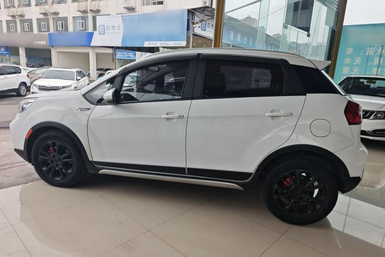 Used Geely Auto Vision X3 2017 1.5L Automatic Prestige Model
