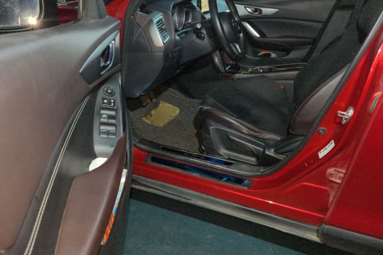 Used Mazda CX-4 2016 2.0L Automatic 2WD Blue Sky Luxury Edition
