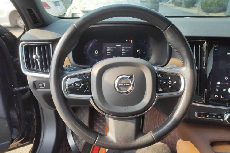 Used Volvo S90 2022 B5 Zhiyi Luxury Edition