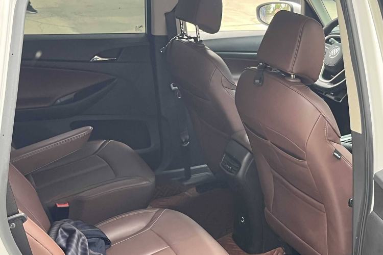 Used Buick GL6 2019 18T 6-Seater Connected Luxury Version China VI Standard
