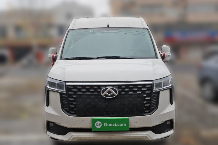 Used SAIC MAXUS Xintu V80 2025 PRO Aoyuntong 2.0T Manual Short Wheelbase Mid-Height 5/6-Seater