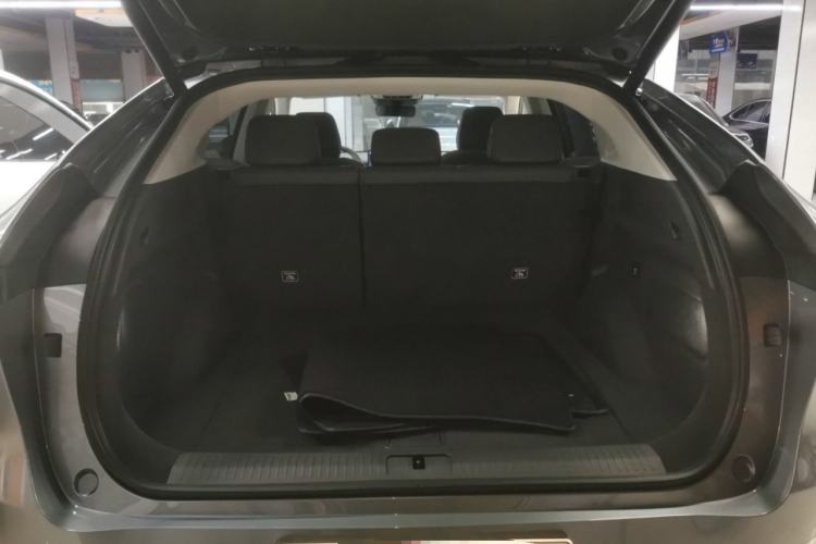 Used XPeng G6 2025 625 Long-Range Max Flagship Edition
