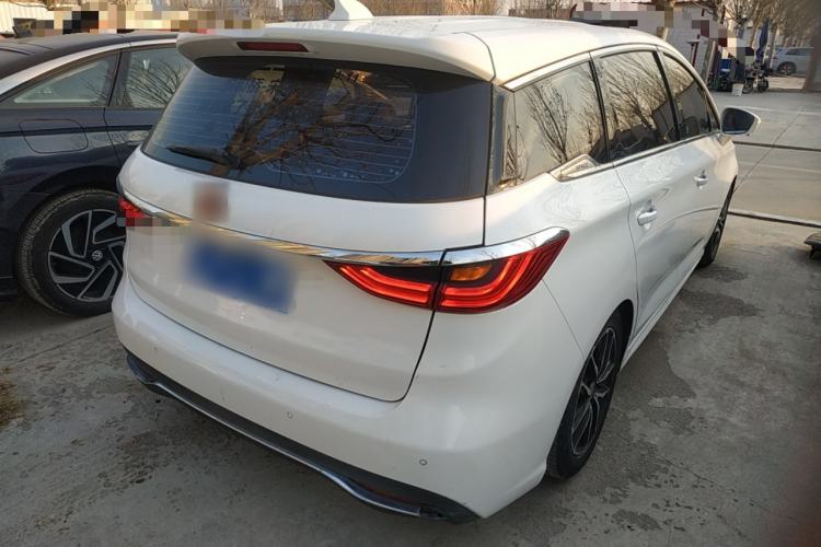 Used BYD Song MAX 2017 1.5T Automatic Smart Connect Luxury 7-Seater