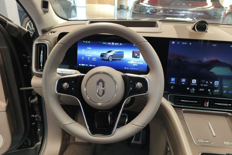 Used Hima AITO M9 2024 All-Electric Ultra Version 100 kWh 5-Seater Model