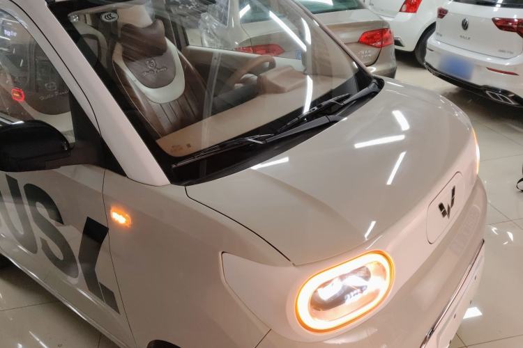 Used Wuling Hongguang MINIEV 2024 3rd Generation 215km Advanced Version
