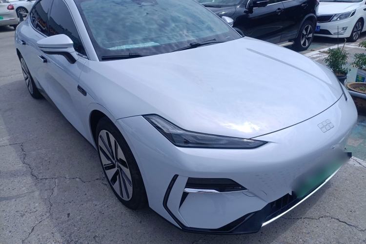 Used  E8 2024 665 km Range Rear-Drive Starship Long-Range Version
