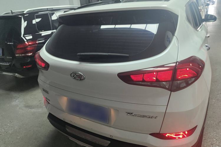 Used Hyundai Tucson 2015 1.6T Dual-Clutch Two-Wheel-Drive Smart Model
