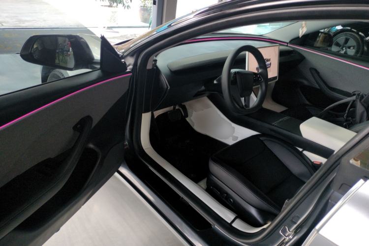 Used Tesla Model 3 2023 Rear-Wheel-Drive Version