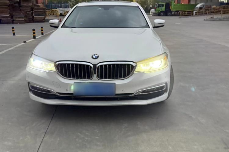 Used BMW 5 Series 2018 525Li Luxury Package
