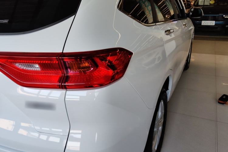 Used Haval M6 2021 PLUS 1.5T DCT Elite Smart Connectivity Model
