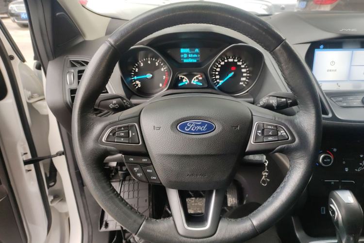 Used Ford Kuga 2019 EcoBoost 180 Two-Wheel-Drive Platinum Edition China VI Standard