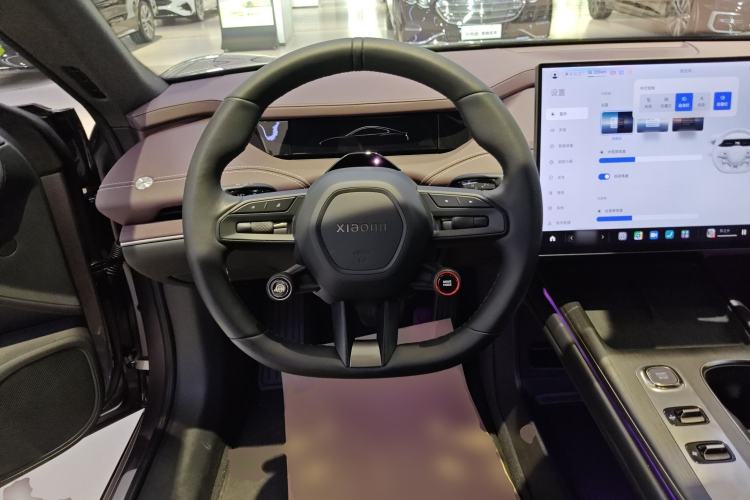 Used  SU7 2024 Rear-Drive Ultra-Long Range Advanced Pro-Level Intelligent Driving Version
