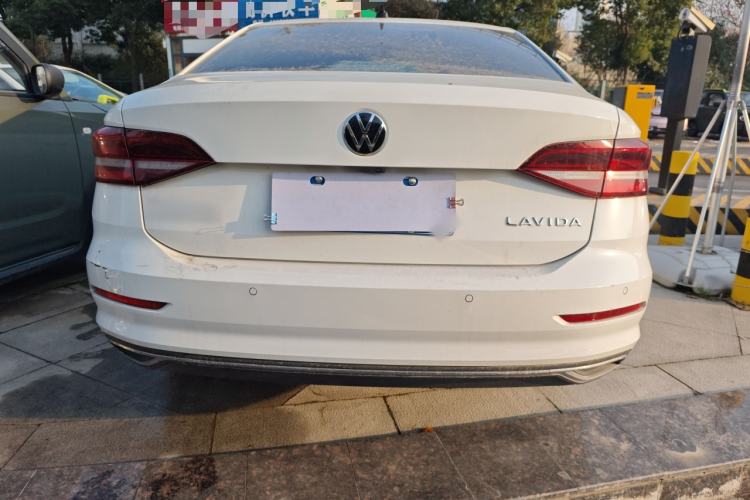 Used Volkswagen Lavida 2022 1.5L Automatic Comfort Edition