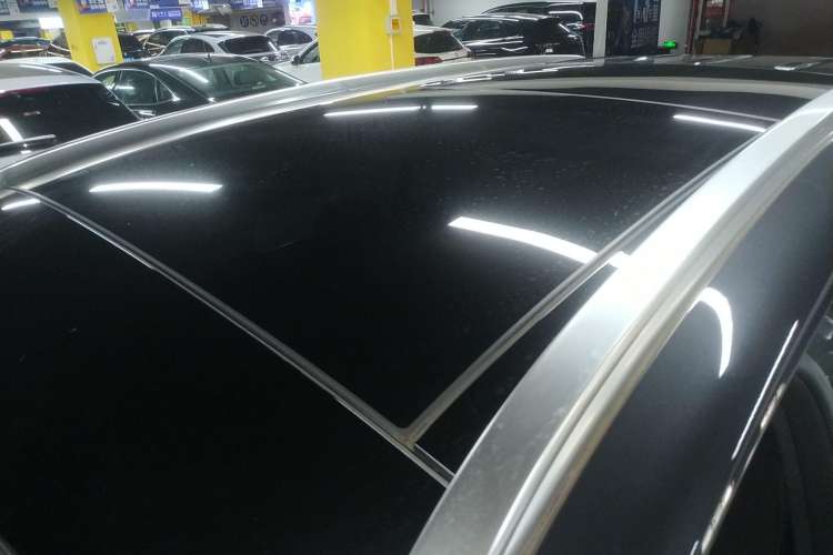 Used Mercedes-Benz GLC 2020 GLC 260 L 4MATIC Dynamic Model
