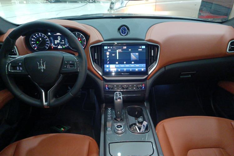 Used Maserati Ghibli 2021 2.0T Sharp Edition
