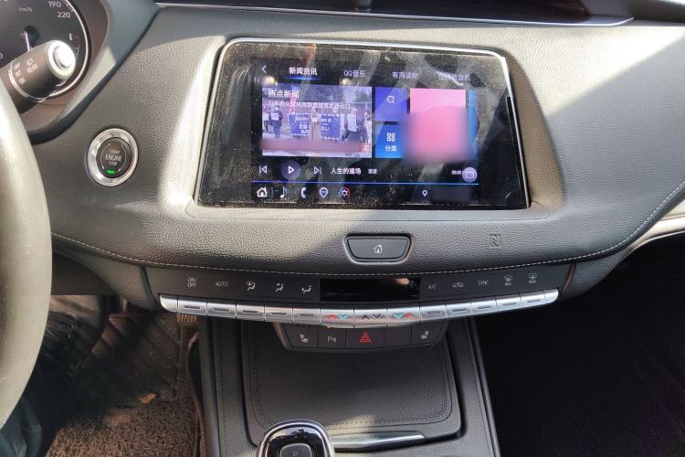 Used Cadillac XT4 2021 28T Two-Wheel Drive Leading Version
