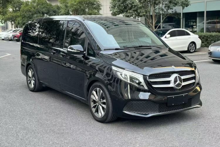 Used Mercedes-Benz V-Class 2020 V 260 Avantgarde Edition
