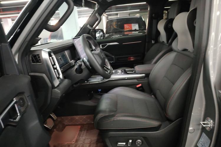 Used Jetour Traveler 2023 2.0T All-Wheel Drive CrossPRO+
