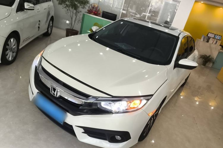 Used Honda Civic 2016 220TURBO CVT Luxury Edition
