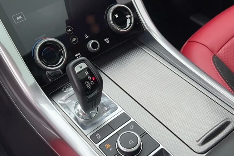 Used Land Rover Range Rover Sport 2022 3.0 L6 YAO Black Edition
