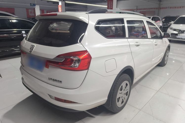 Used Baojun 310W 2017 1.5L Manual Comfort Model China V Standard