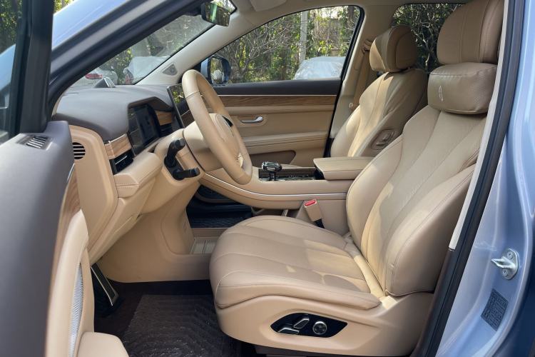 Used Hima AITO M7 2024 1.5T Intelligent Driving 4WD Max Edition 5 Seats