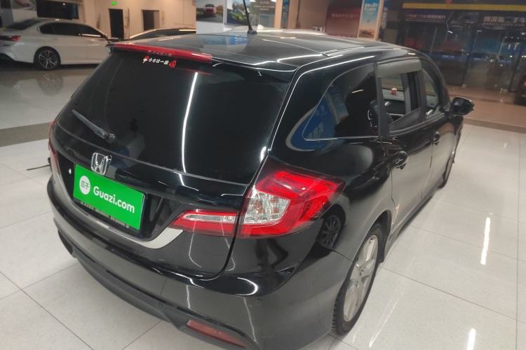 Used Honda Jade 2013 1.8L automatic Comfort version 5 seats