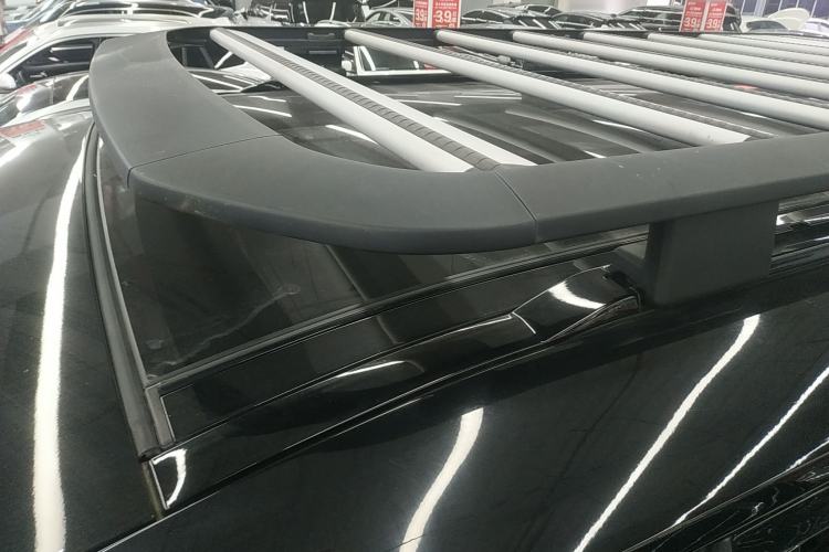 Used Land Rover Defender 2023 Facelift 110 3.0T P400 Dark Edition
