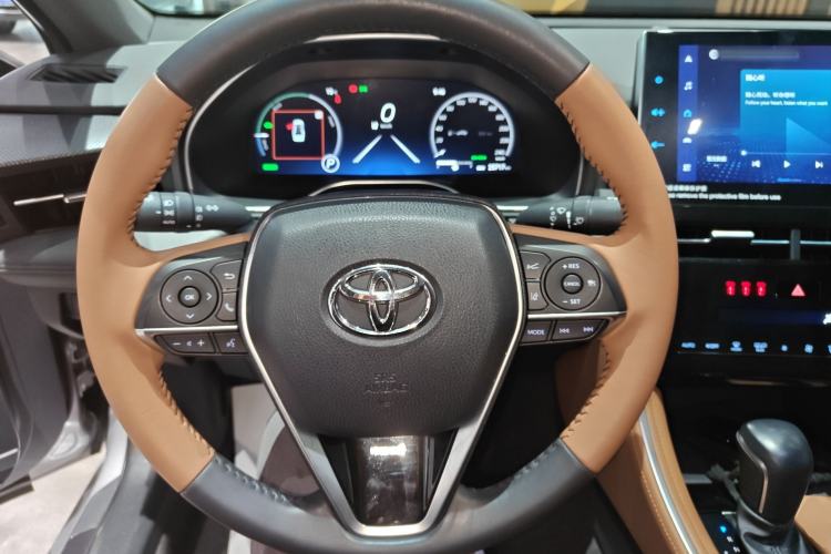 Used Toyota Avalon 2022 Dual-Engine 2.5L XLE Premium Edition
