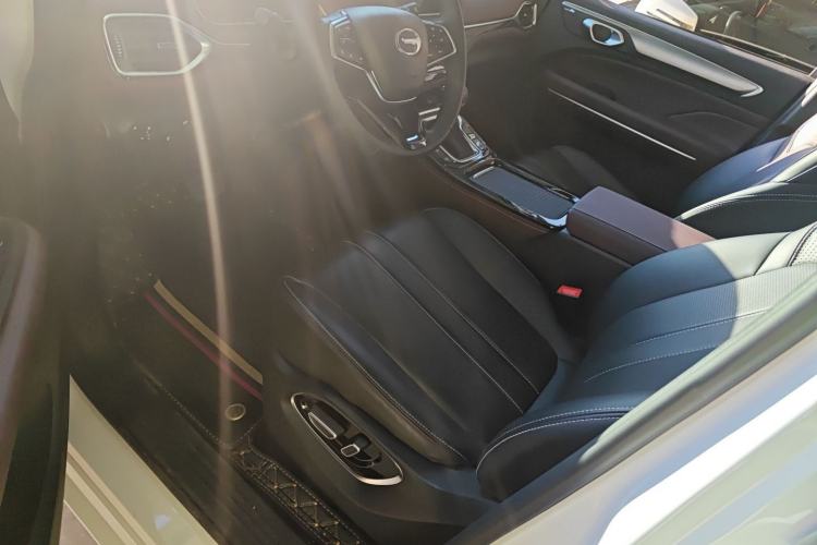 Used GAC Trumpchi M6 2023 PRO 270T DCT Luxury Edition
