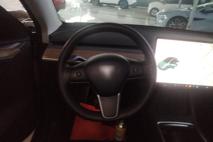 Used Tesla Model Y 2021 Long-Range All-Wheel-Drive Version 3D7