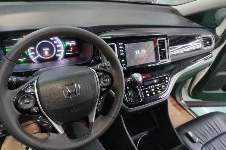 Used Honda Elysion 2019 2.0L Hybrid Luxury Edition