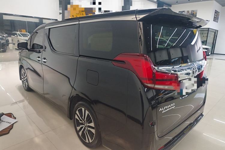Used Toyota Alphard 2018 Revised Version 3.5L Premium Edition
