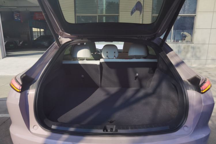 Used ONVO L60 2024 60 kWh All-Wheel Drive
