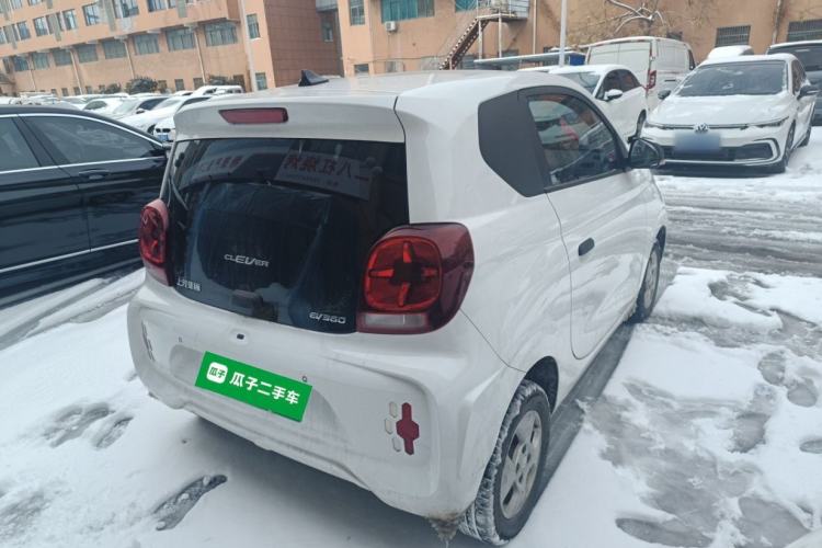 Used Roewe Clever 2021 302 km New Four-Seater Super-Efficient Version