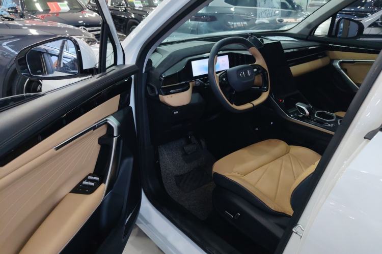 Used Geely Auto FX11 2023 1.5TD DCT Prestige Edition