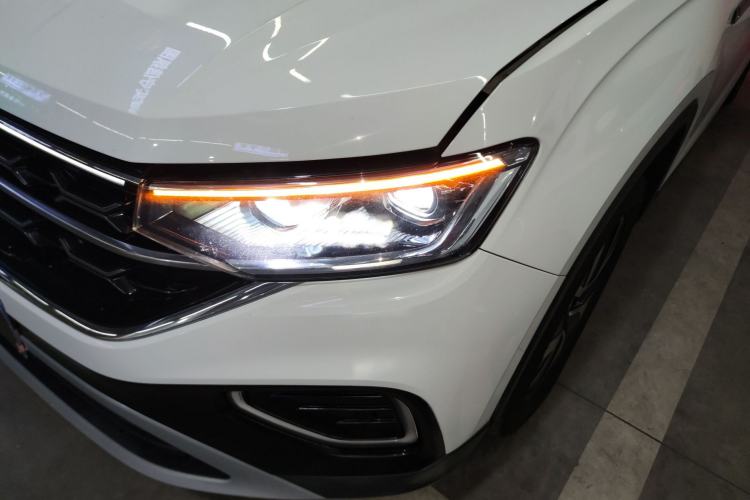 Used Volkswagen Tayron 2023 300TSI Two-Wheel-Drive Luxury Plus Advanced Edition
