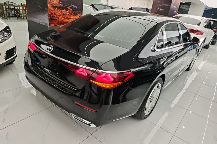 Used Mercedes-Benz E-Class 2024 E 300 L Luxury Model