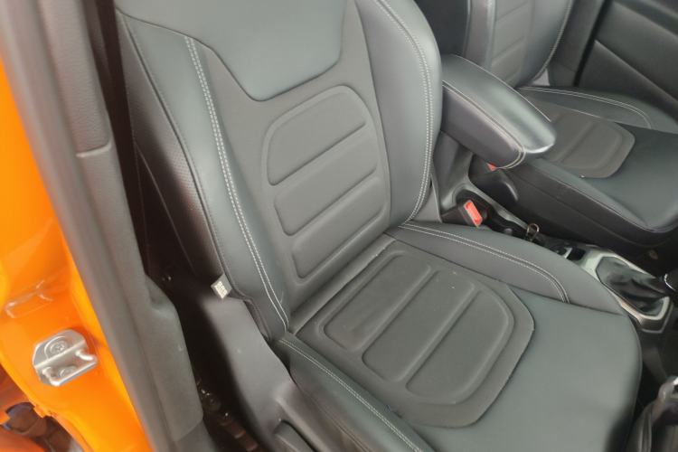 Used  Renegade 2019 220T Automatic Elite Edition