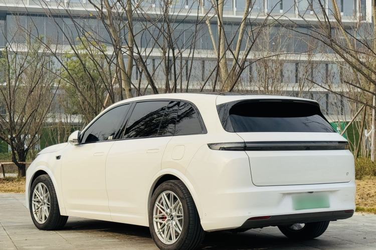 Used Li Auto L7 2023 Pro Model
