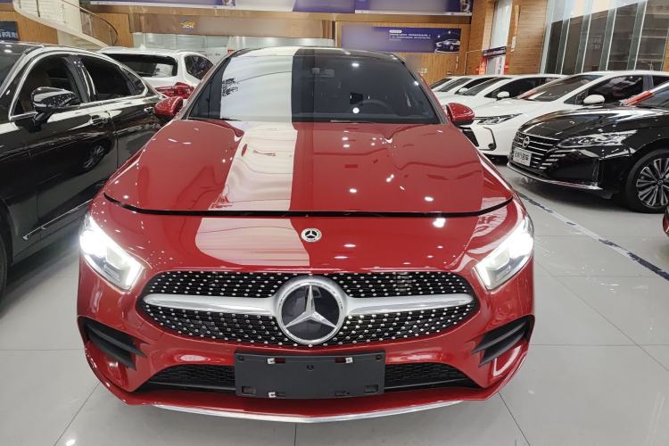 Used Mercedes-Benz A-Class 2021 A 200 L Sport Sedan Fashion Model
