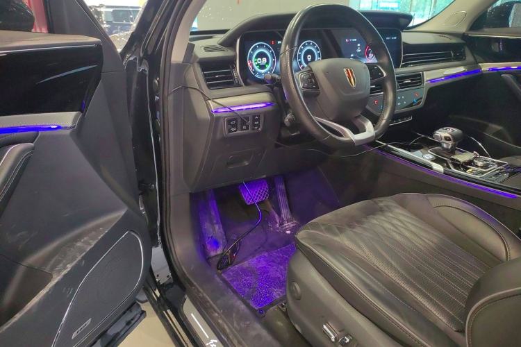 Used Hongqi HS5 2022 Facelifted Version 2.0T Smart Connect Flagship All-Wheel-Drive Edition
