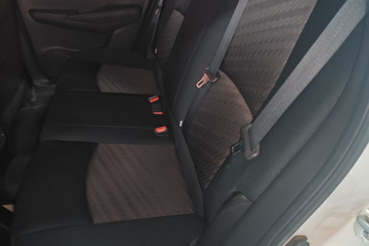 Used Nissan Lannia 2016 1.6L CVT Cool Edition
