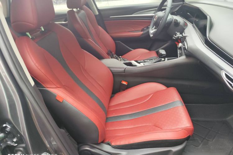 Used Changan Eado 2021 PLUS Blue Whale NE 1.4T GDI DCT Prestige Model
