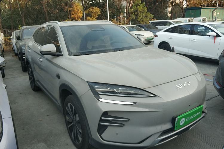 Used BYD Song PLUS New Energy 2025 EV Intelligent Driving Version 520km Premium Model