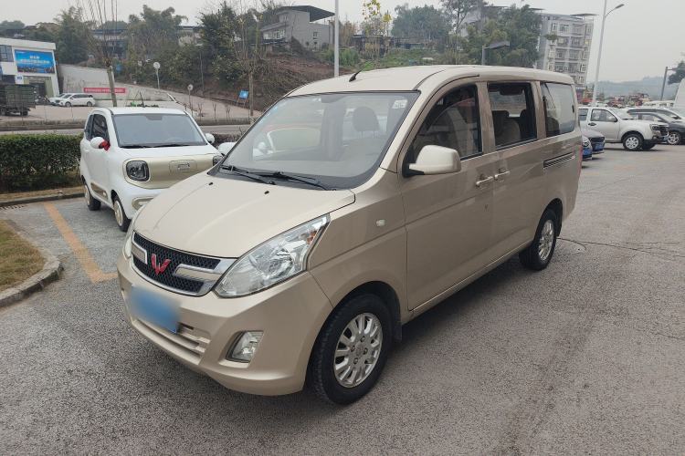 Used Wuling Rongguang V 2016 1.2L Standard Version