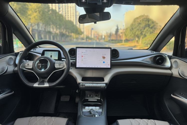 Used BYD Dolphin 2021 405 km Fashion Edition
